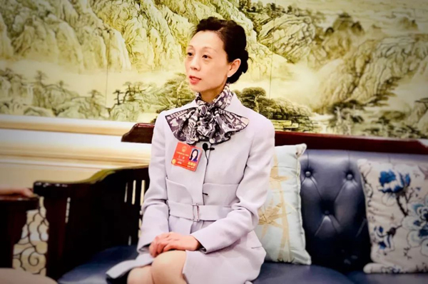 對(duì)新能源汽車的物流應(yīng)用、電池回收,人大代表王麒如此建言